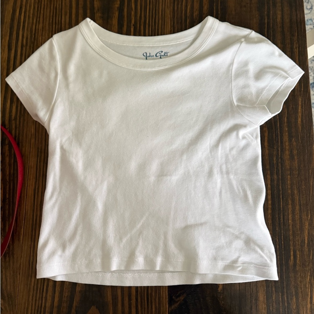 Brandy Melville White Short Sleeve Crewneck Tee